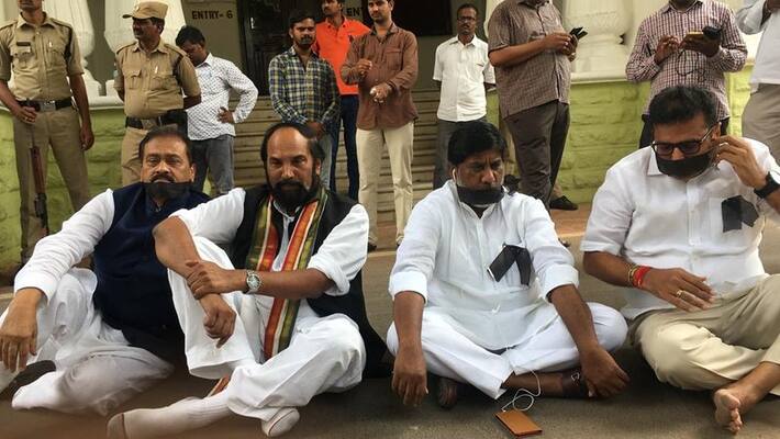 congress leaders arrested for protesting at assembly premises congress leaders arrested for protesting at assembly premises