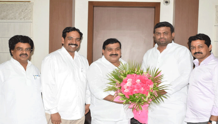 mla rohith reddy meets minister mahender reddy today mla rohith reddy meets minister mahender reddy today