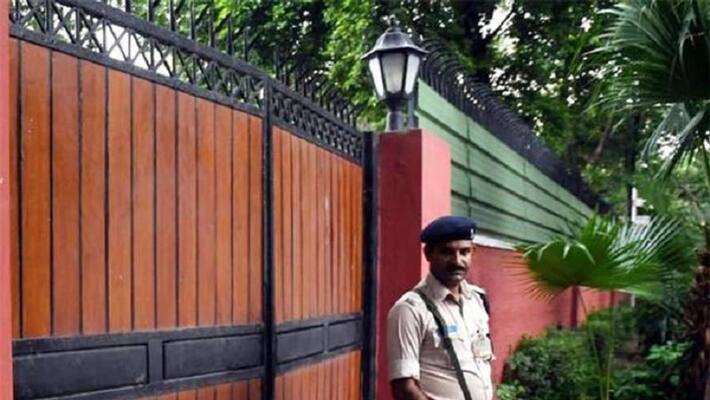 amithasha will be in vaypayee house amithasha will be in vaypayee house