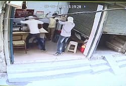 Robbers looted pnb customer centre in daylight on gun point