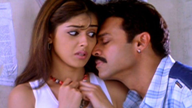 సుభాష్ చంద్రబోస్: ఈ సినిమా సమయానికి జెనీలియా చాలా చిన్నది. ఆమె వయసు 18 ఏళ్లు.. అయినప్పటికీ 44 ఏళ్ల వెంకీతో రొమాన్స్ చేసింది.