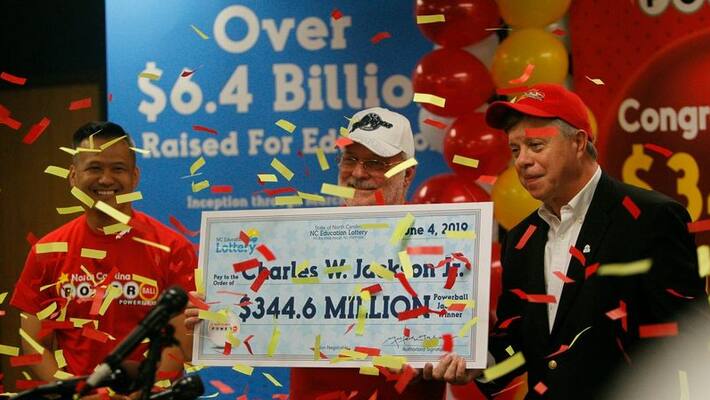 luckily a old man got 2300 crores in lottery luckily a old man got 2300 crores in lottery