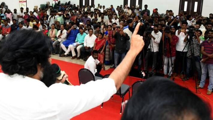 pawan kalyan fires on janasena leaders pawan kalyan fires on janasena leaders