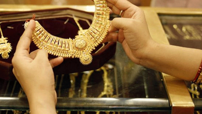 Gold prices soaring ... Shocked by central budget ..! Gold prices soaring ... Shocked by central budget ..!