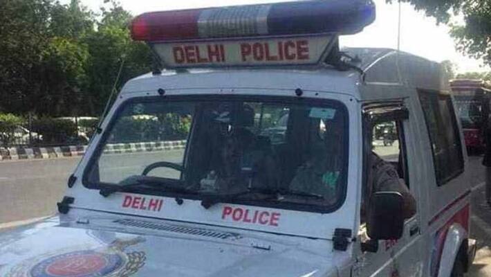 Woman Headless Body Founded Near Delhi Metro Station Woman Headless Body Founded Near Delhi Metro Station