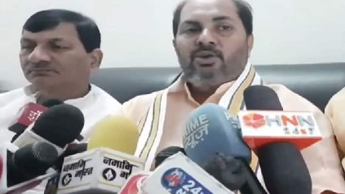 95 percent of the people in the country do not need petrol ... UP Minister's controversial speech ..! 95 percent of the people in the country do not need petrol ... UP Minister's controversial speech ..!