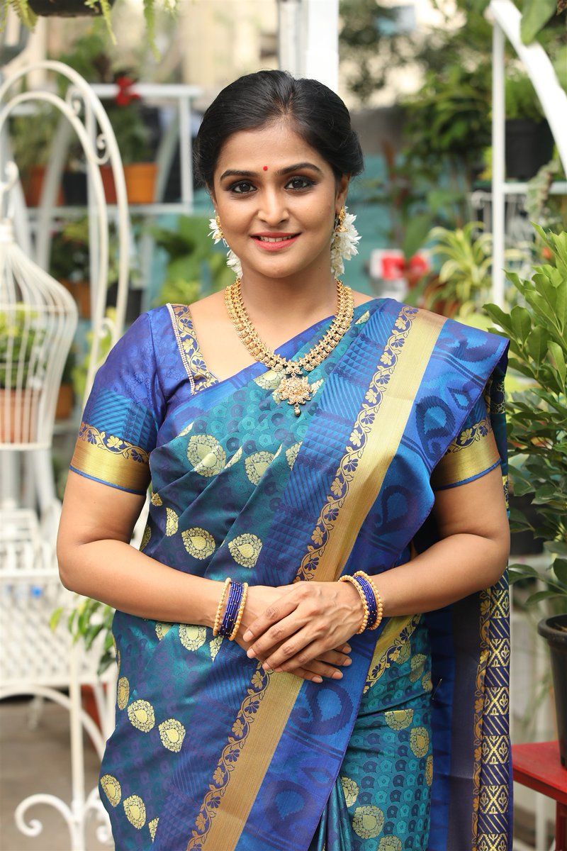Actress Remya Nambeesan Very beautiful Photo's
