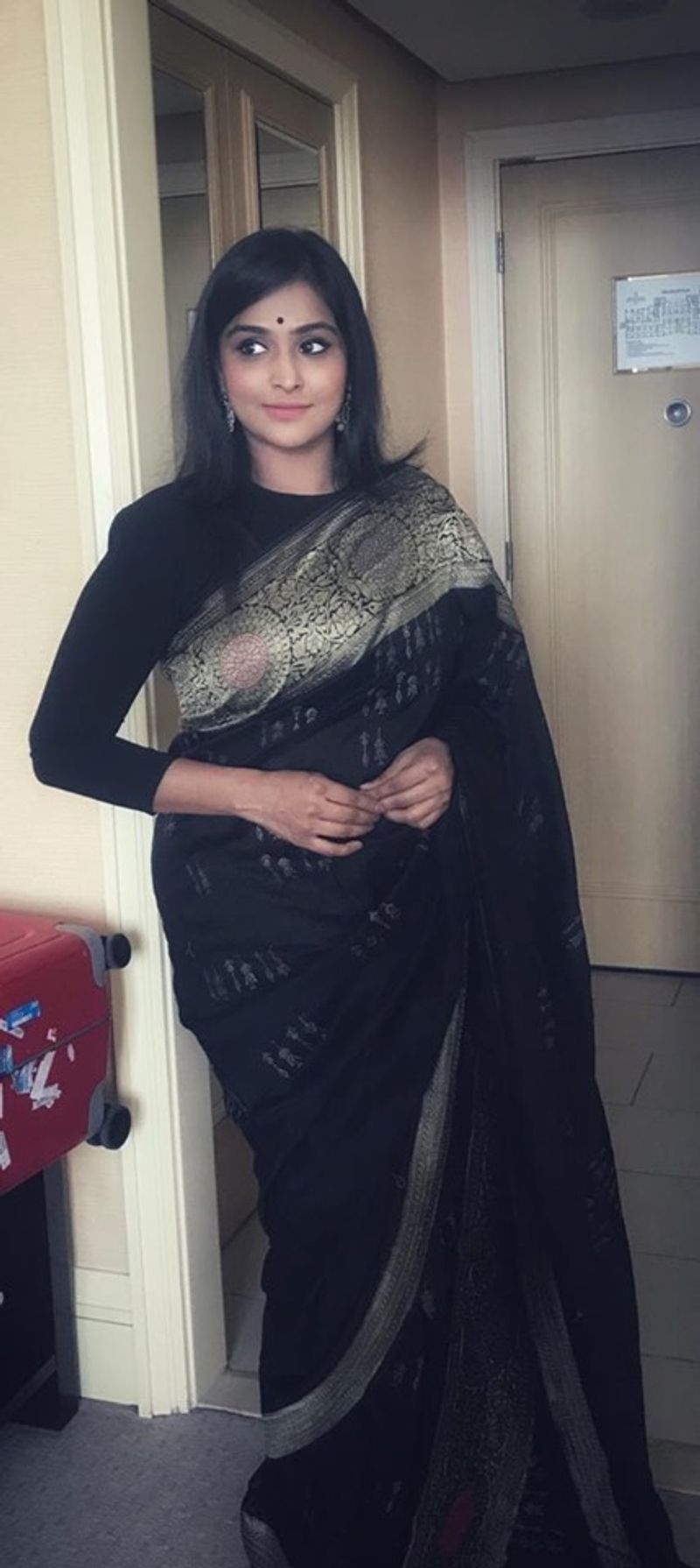 Actress Remya Nambeesan Very beautiful Photo's