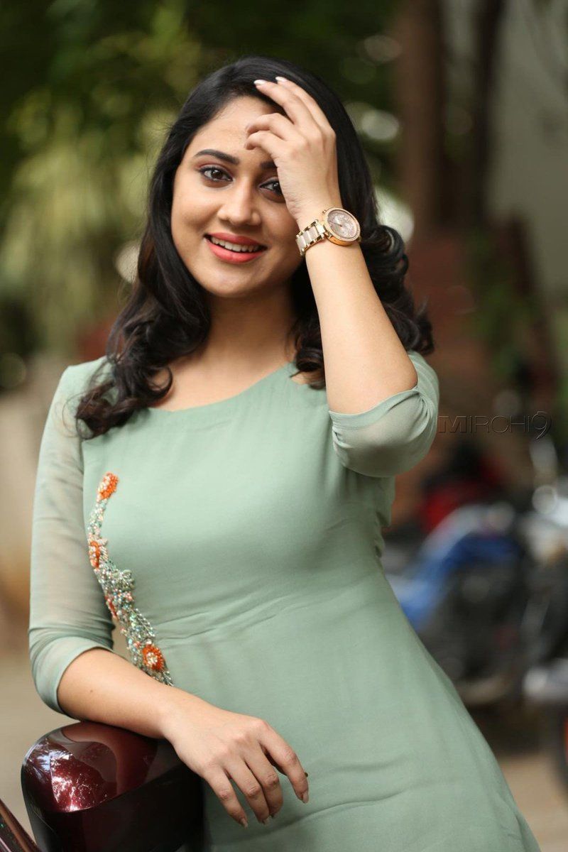 Colorful photos of actress Miya George