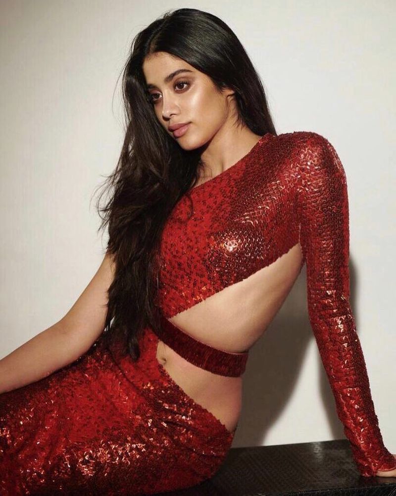janvi kaoor photo gallery