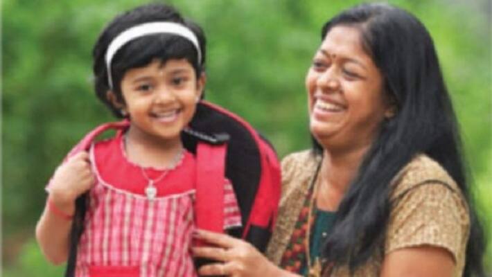 govt will give 15000 per yeae for school going children govt will give 15000 per yeae for school going children