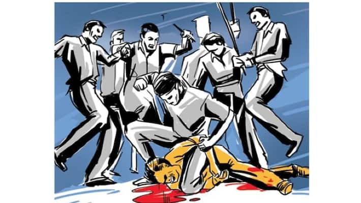 Mob forces Muslim man to chant Jai Shri Ram Hindu couple comes to rescue Mob forces Muslim man to chant Jai Shri Ram Hindu couple comes to rescue