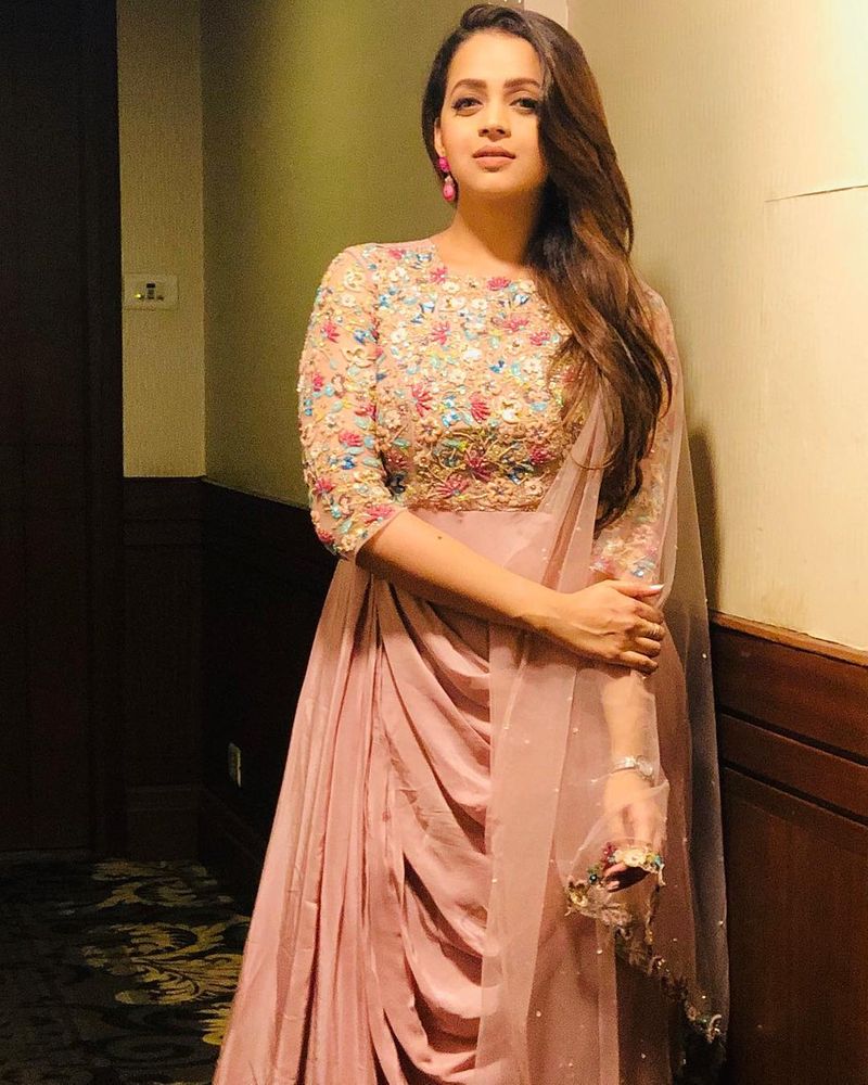 Photo Gallery of Beauty Angel Bavana