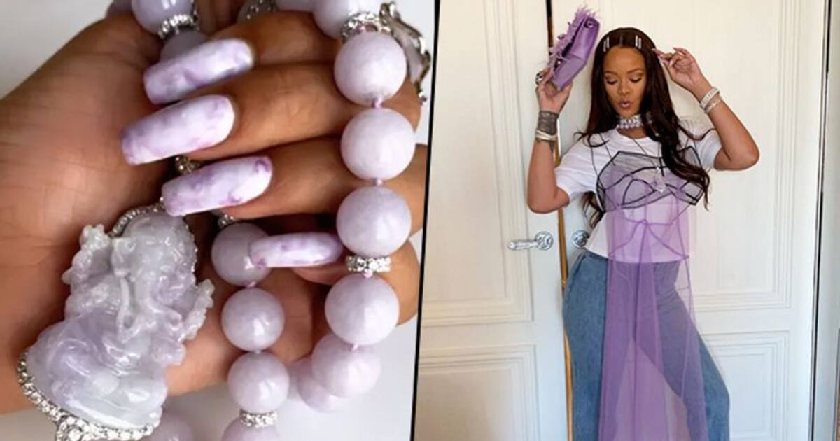 Singer Rihanna posts picture with Ganesha idol necklace; netizens ask