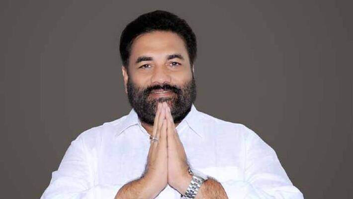 nellore rural mla kotamreddy sridhar reddy takes oath as mla in ap assembly nellore rural mla kotamreddy sridhar reddy takes oath as mla in ap assembly