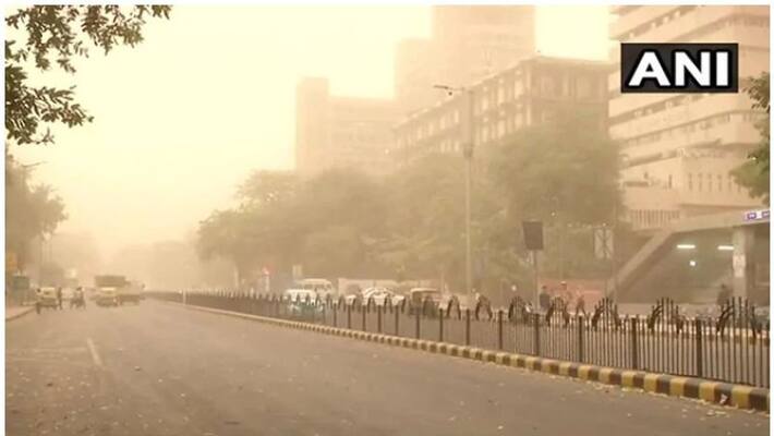 filghts hit at delhi airport due to dust storm filghts hit at delhi airport due to dust storm
