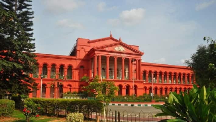 POCSO Act Karnataka HC refuses to quash case against teacher who pulled down girl student pants gow POCSO Act Karnataka HC refuses to quash case against teacher who pulled down girl student pants gow