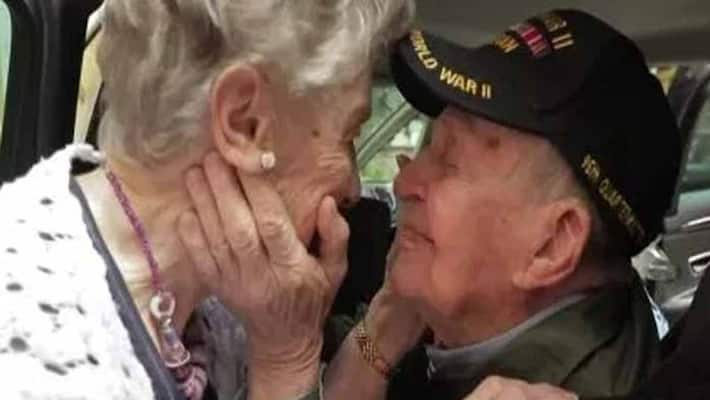 love couple meets after 75 years love couple meets after 75 years
