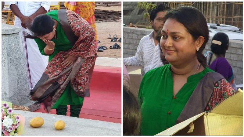 முதலில் அதிமுகவின் நட்சத்திர பேச்சாளராக வலம் வந்த விந்தியா. தற்போது கொள்கை பரப்புச் செயலாளராக வலம் வருகிறார். ஜெயலலிதாவின் மறைவிற்கு பிறகும் கூட அவர் மீதான பற்றில் துளியும் குறையாதவர். இப்போது கூட ஏதாவது பிரச்சாரம், பொதுக்கூட்டங்களுக்கு புறப்படுவது என்றால் ஜெயலலிதா சமாதிக்கு சென்று மரியாதை செலுத்திவிட்டு தான் செல்கிறார். 