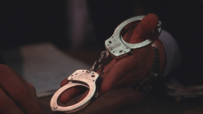 Woman arrested in murder case Woman arrested in murder case
