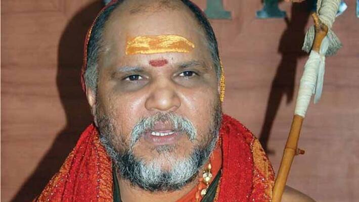 swami swaroopananda visit kanaka durga temple vijayawada swami swaroopananda visit kanaka durga temple vijayawada