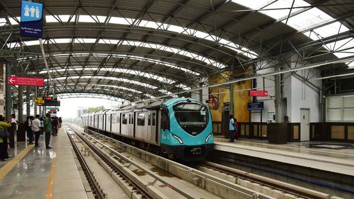Kochi metro announces 50% discount offer on tickets Kochi metro announces 50% discount offer on tickets