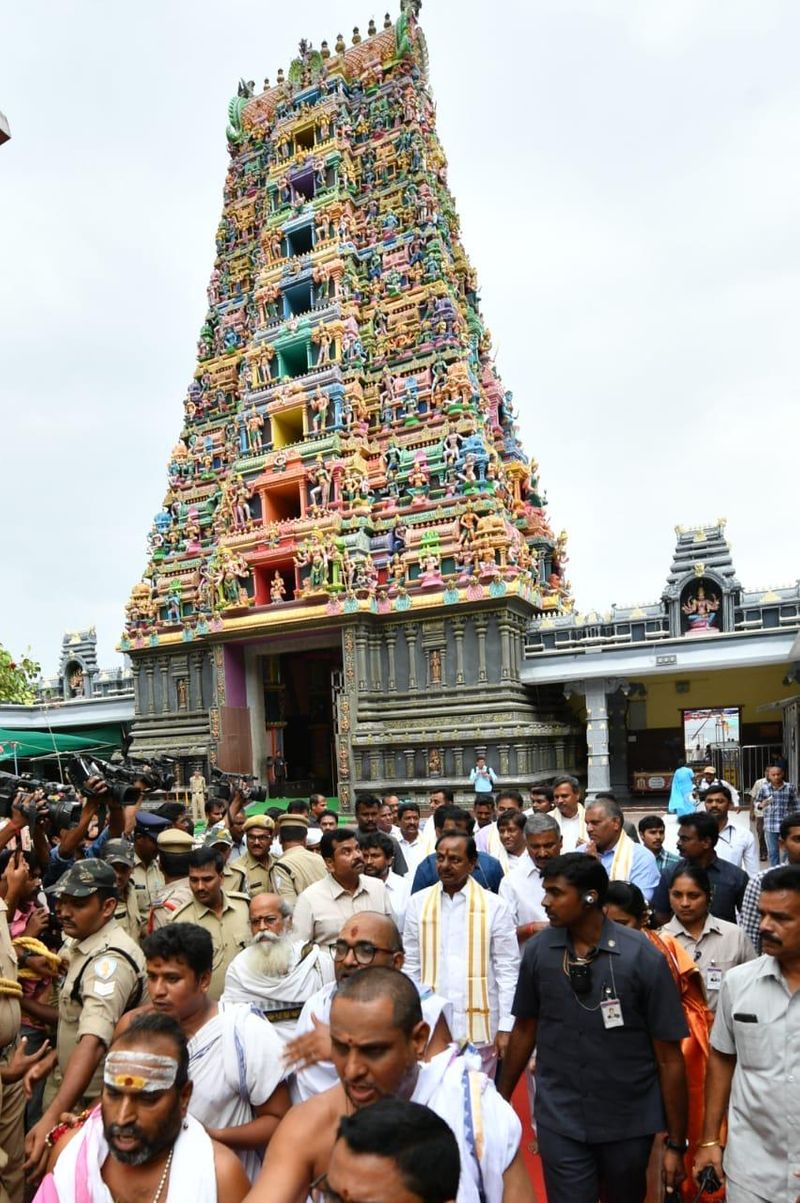 బెజవాడలో కేసీఆర్ సందడి (ఫొటోలు)