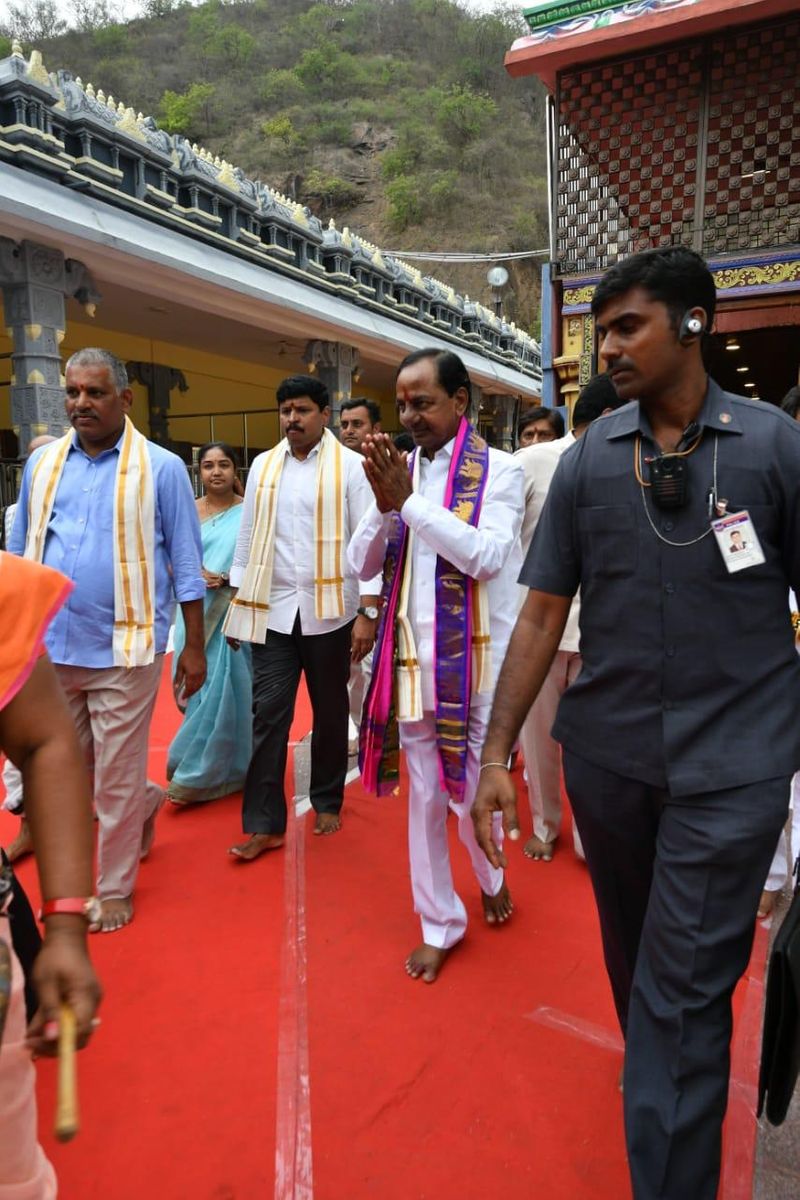 బెజవాడలో కేసీఆర్ సందడి (ఫొటోలు)