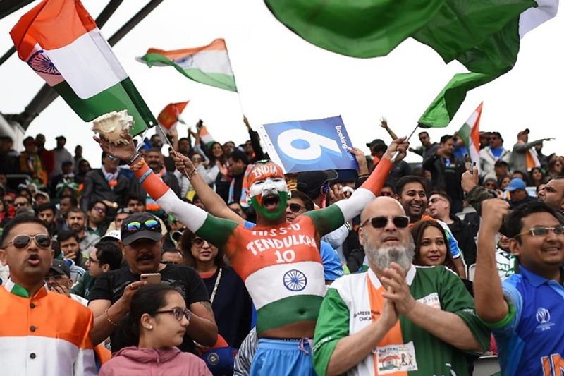 గ్రూప్లో టాప్ 2లో నిలిచిన రెండేసి జట్లు సెమీ ఫైనల్కి అర్హత సాధిస్తాయి. సెమీస్లో విజయం సాధించిన జట్లు నేరుగా ఫైనల్ చేరతాయి... 
