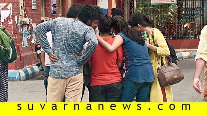 Good Bye 2019 important incidents which college students like and dislikes Good Bye 2019 important incidents which college students like and dislikes