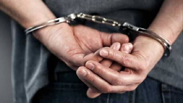 anjappar hotel manager kandasamy attacked a employee and fir filled anjappar hotel manager kandasamy attacked a employee and fir filled