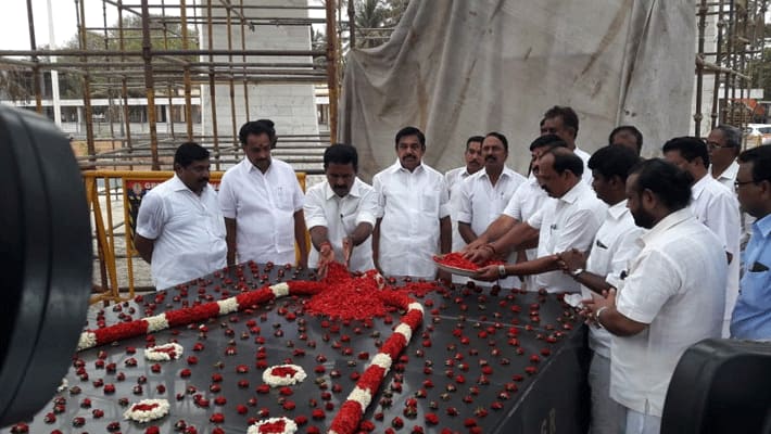 Edappadi palanisamy visit jayalalitha memorial
