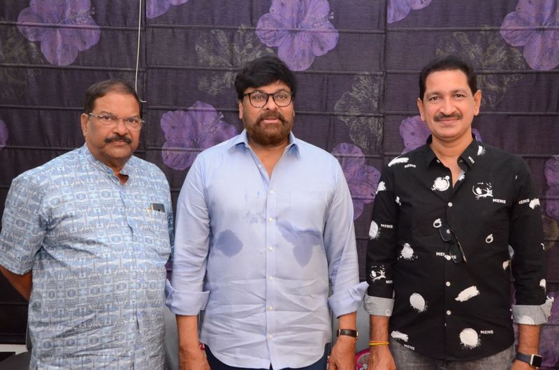 ఈ సందర్భంగా చిరంజీవి మాట్లాడుతూ క్రీడా నేపథ్యంలో తెరకెక్కిన ఏ చిత్రనికైనా పరాజయం ఉండదని అన్నారు. ఇటీవల అన్ని భాషల్లో క్రీడా నేపథ్యం ఉన్న చిత్రాలు తెరకెక్కుతున్నాయని చిరు తెలిపారు.