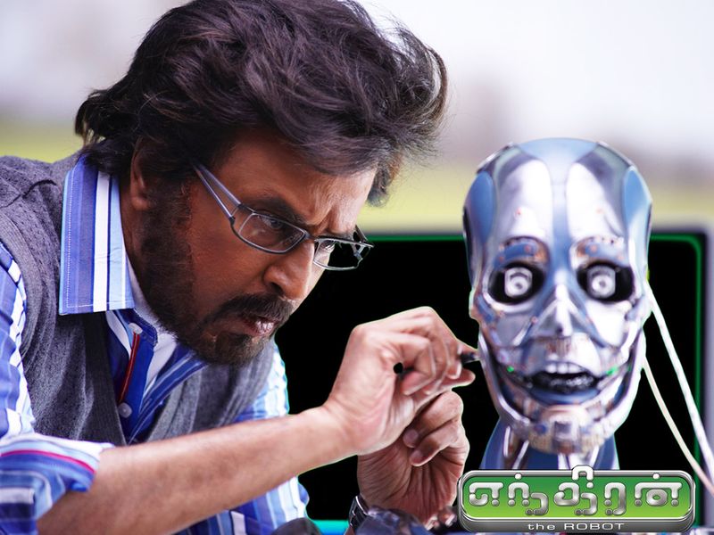 రోబో(2010): 130 కోట్ల భారి బడ్జెట్ తో తెరకెక్కిన ఈ సినిమా ప్రపంచ వ్యాప్తంగా 460కోట్లకు పైగా గ్రాస్ కలెక్షన్స్ ను అందుకుంది.