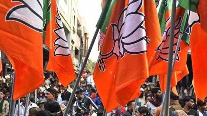 BJP MP Sunny Deol to get EC notice for overspending during campaign BJP MP Sunny Deol to get EC notice for overspending during campaign