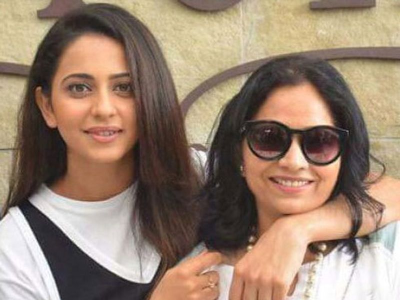 రకుల్ ప్రీత్ సింగ్ - కుల్విన్దర్ సింగ్