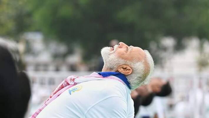 students to pm modi participated in yoga students to pm modi participated in yoga