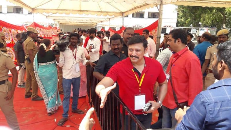 Kollywood stars cast their votes in Nadigar Sangham elections