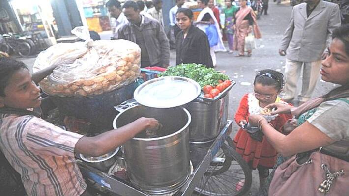 6 best fuchka stalls in Kolkata 6 best fuchka stalls in Kolkata