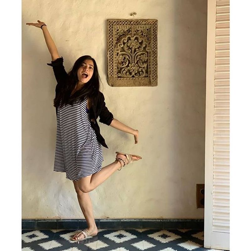 Actress Rashmika Mandanna's Dazzling Color Full Photo Gallery ..!