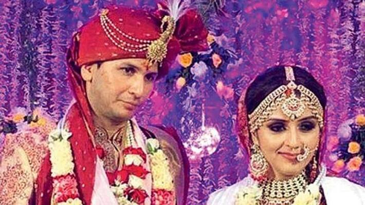 Aarti Chabria gets married to Visharad Beedassy in Mumbai Aarti Chabria gets married to Visharad Beedassy in Mumbai