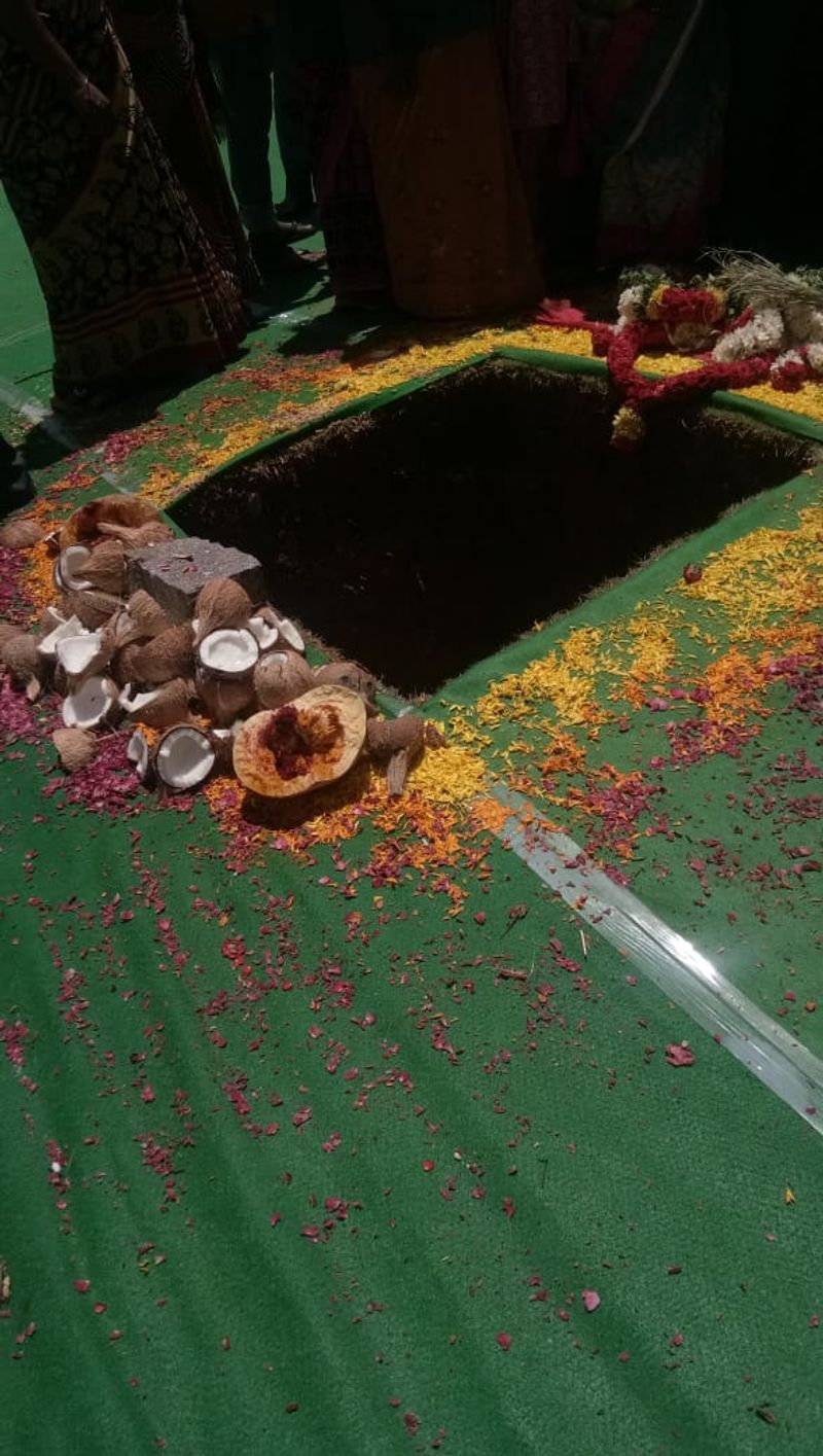 నూతన సచివాలయ నిర్మాణానికి కేసీఆర్ శంకుస్థాపన(ఫోటోలు)