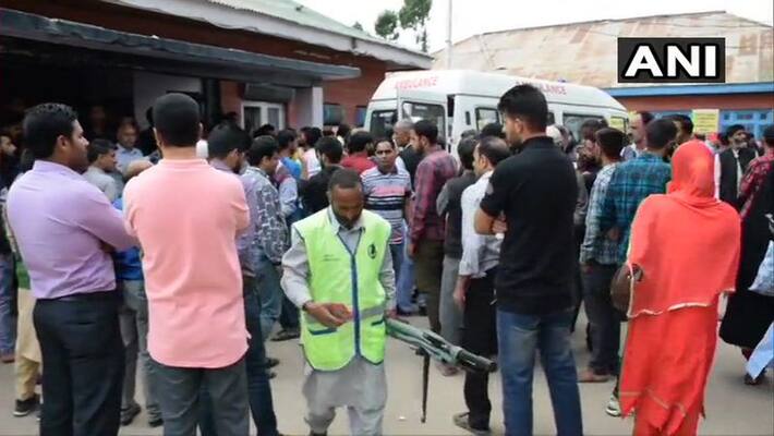 several students dead after School bus falls into gorge in Jammu and Kashmir several students dead after School bus falls into gorge in Jammu and Kashmir