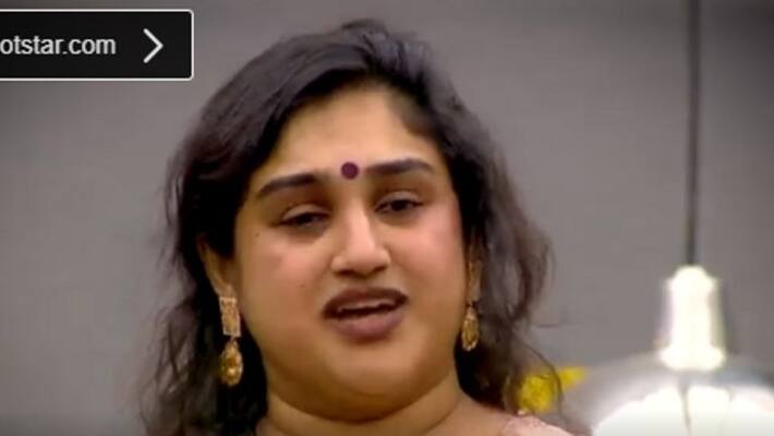 meera jacket hook problem interfere in vanitha meera jacket hook problem interfere in vanitha