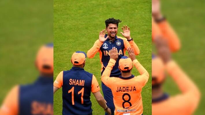 Ravendra Jadeja stunning catch against England Ravendra Jadeja stunning catch against England