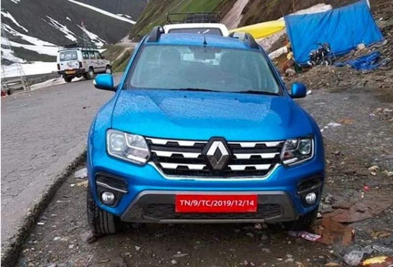 Renault duster facelift teaser releases ahead of launch