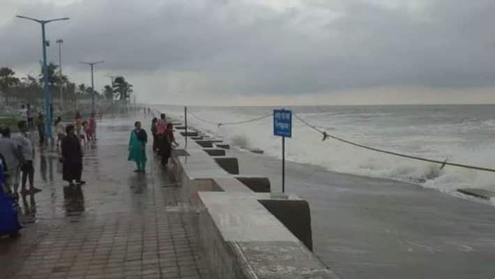 digha is over crowded during cororna emergency situation digha is over crowded during cororna emergency situation