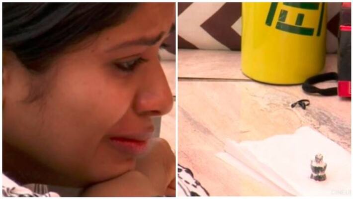 mathumitha crying talk with lord siva mathumitha crying talk with lord siva