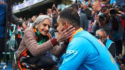 Captain Virat Kohli meets elderly women's cricket fan