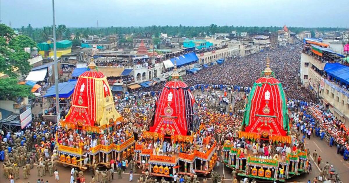 Lord Jagannath Rath Yatra Ahmedabad Many People Fell Down From The Roof